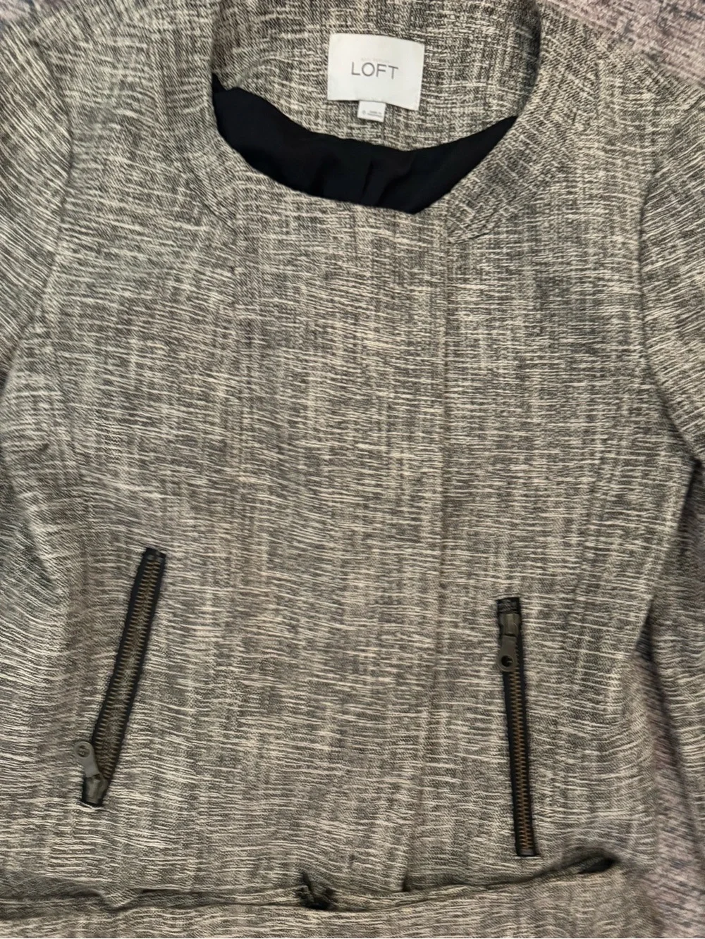 LOFT Gray Tweed Sheath skirt and Jacket Set with Black Trim size 4